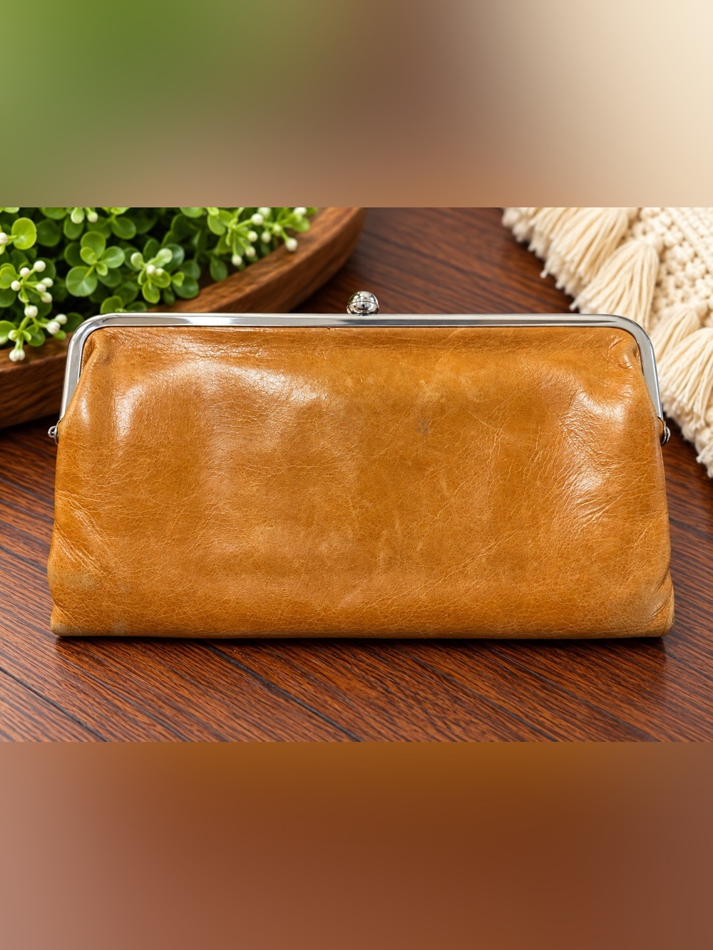 HOBO Lauren Honey Tan Leather Double Frame Kiss Lock Wallet